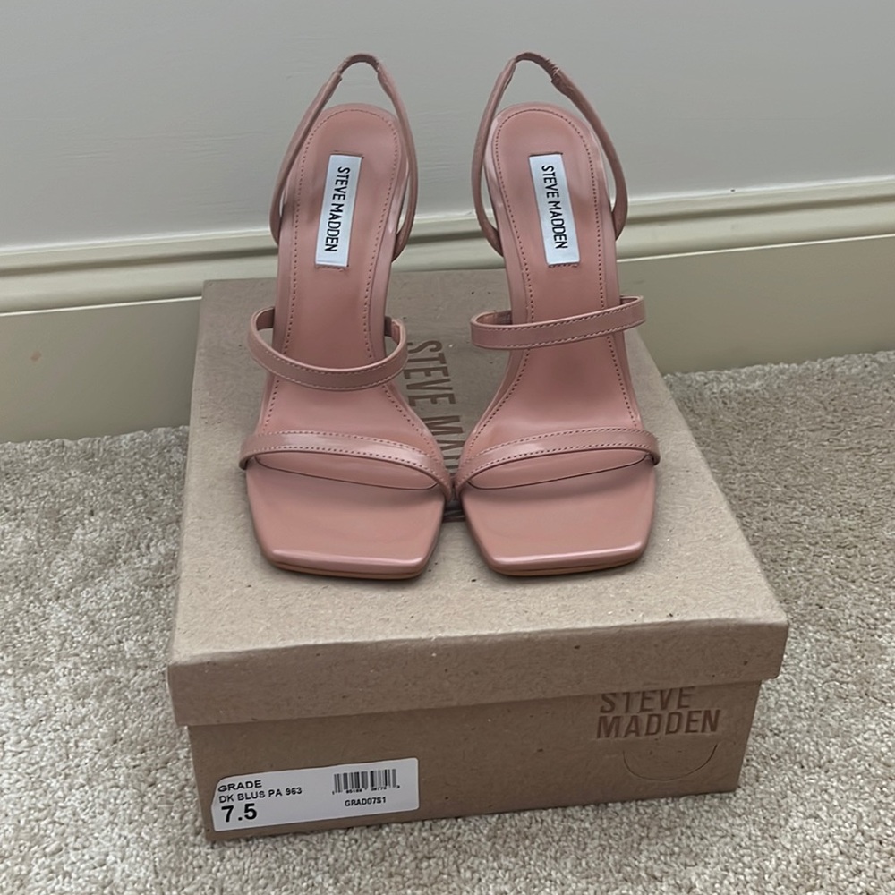 Steve Madden GRADE strap heel - Picture 1 of 5
